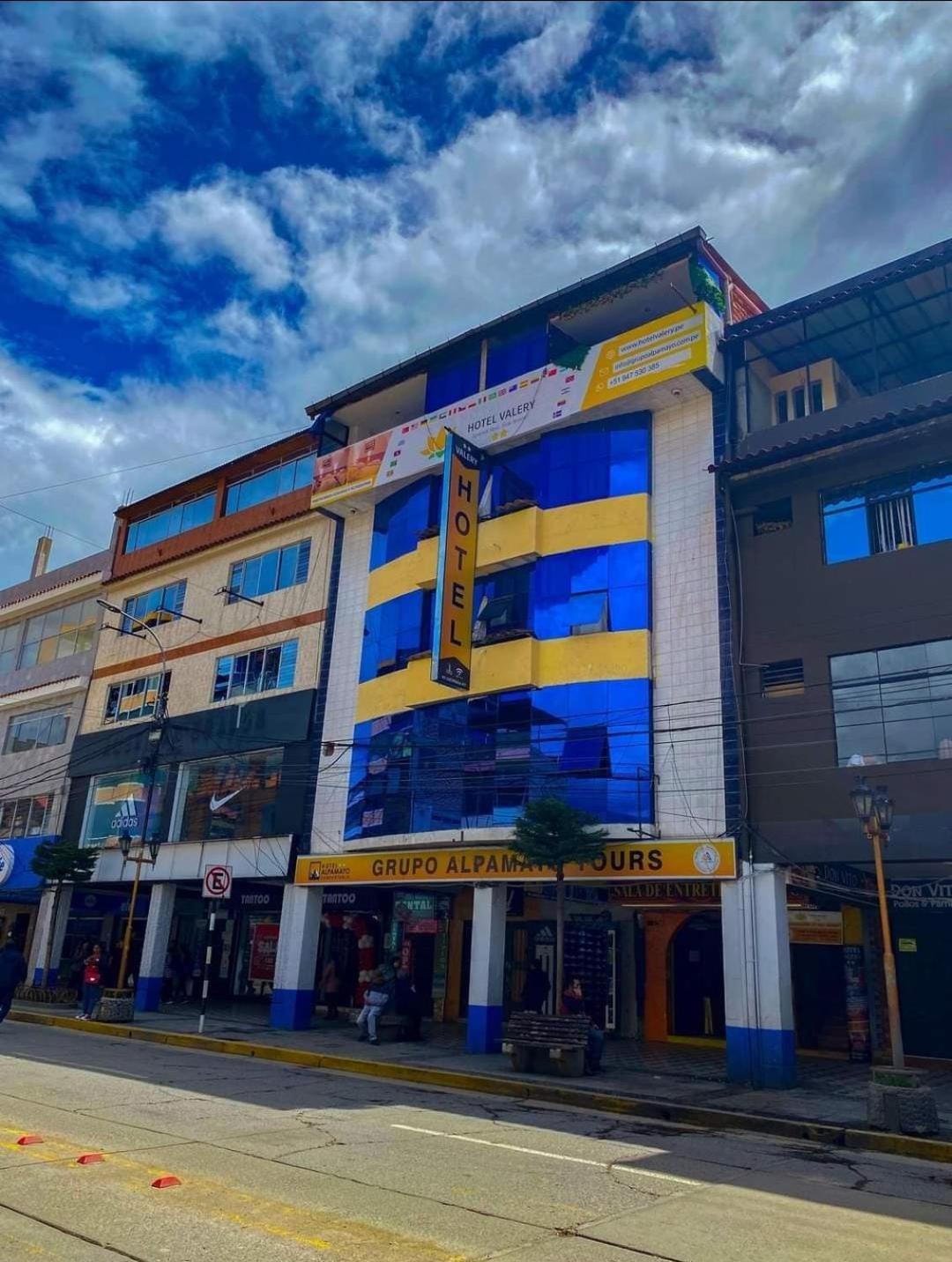 Hotel Valery 2 Estrellas Huaraz  Exteriör bild