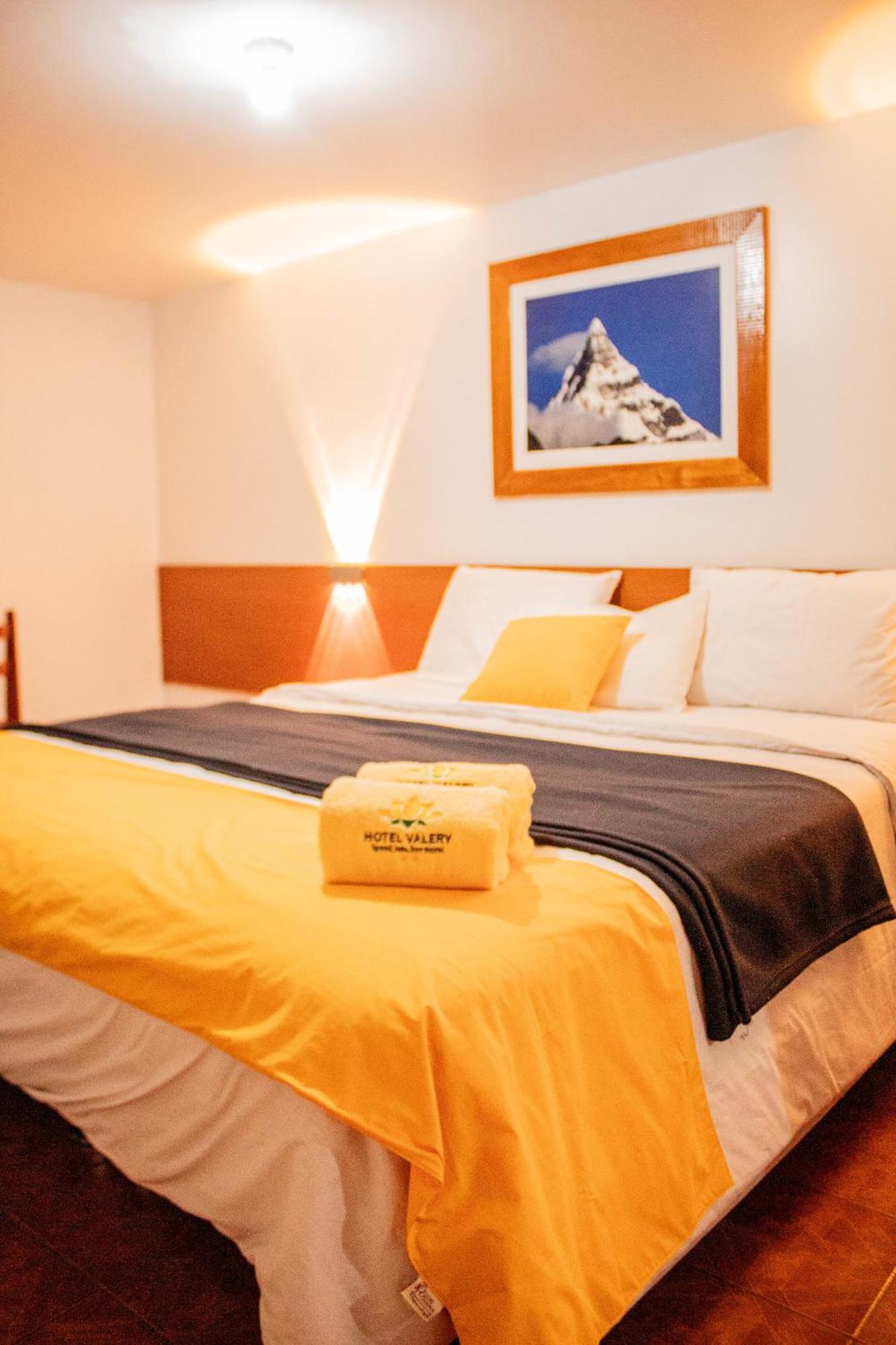 Hotel Valery 2 Estrellas Huaraz  Exteriör bild